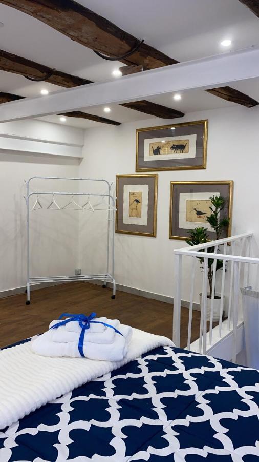 نابولي San Genna Pienzace Tu Apartment المظهر الخارجي الصورة