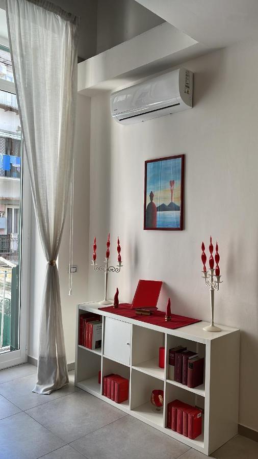 نابولي San Genna Pienzace Tu Apartment المظهر الخارجي الصورة